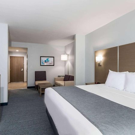 Days Inn & Suites By Wyndham Houston Nw Cypress Luaran gambar