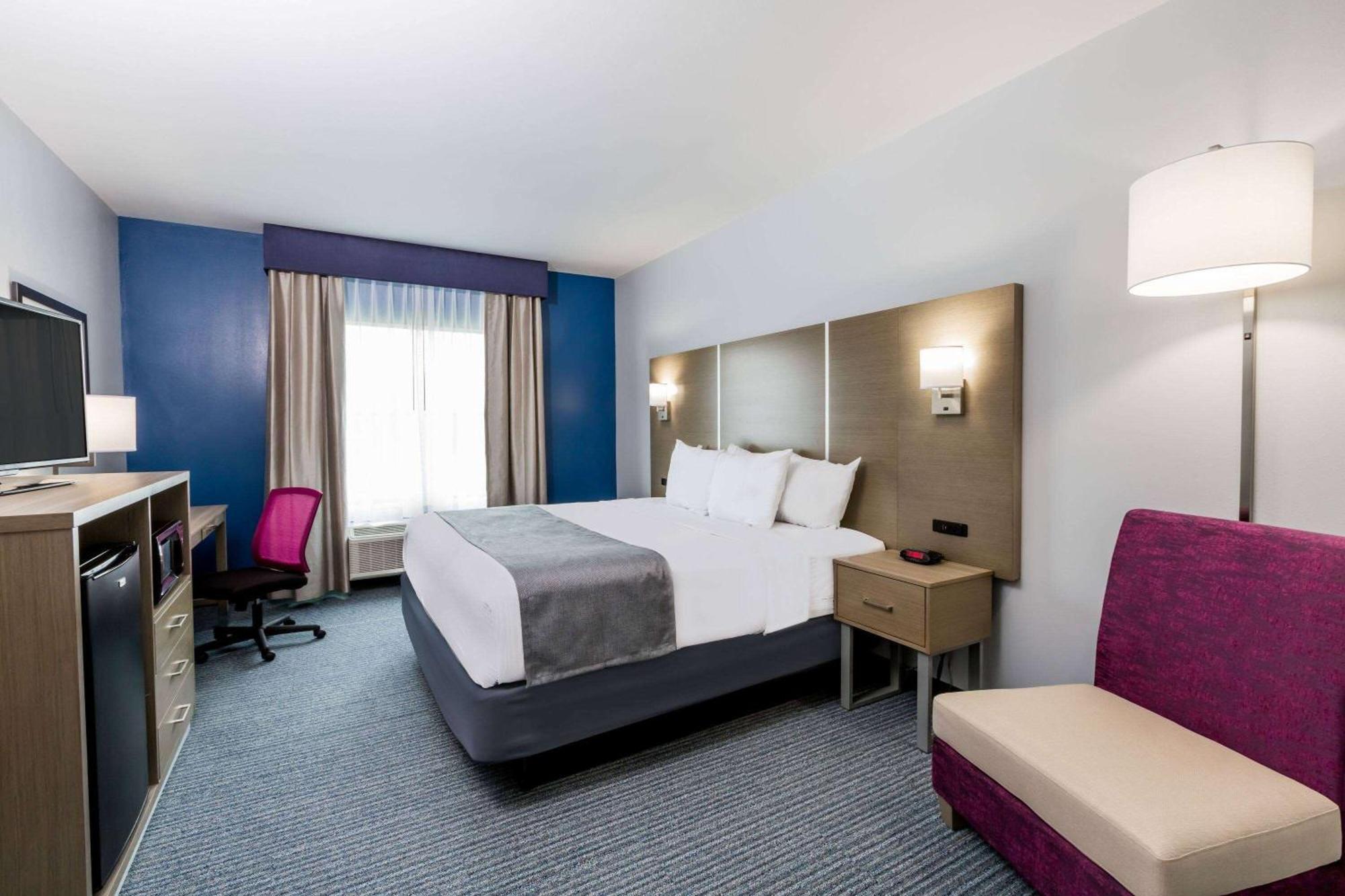 Days Inn & Suites By Wyndham Houston Nw Cypress Luaran gambar