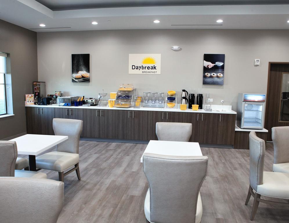 Days Inn & Suites By Wyndham Houston Nw Cypress Luaran gambar