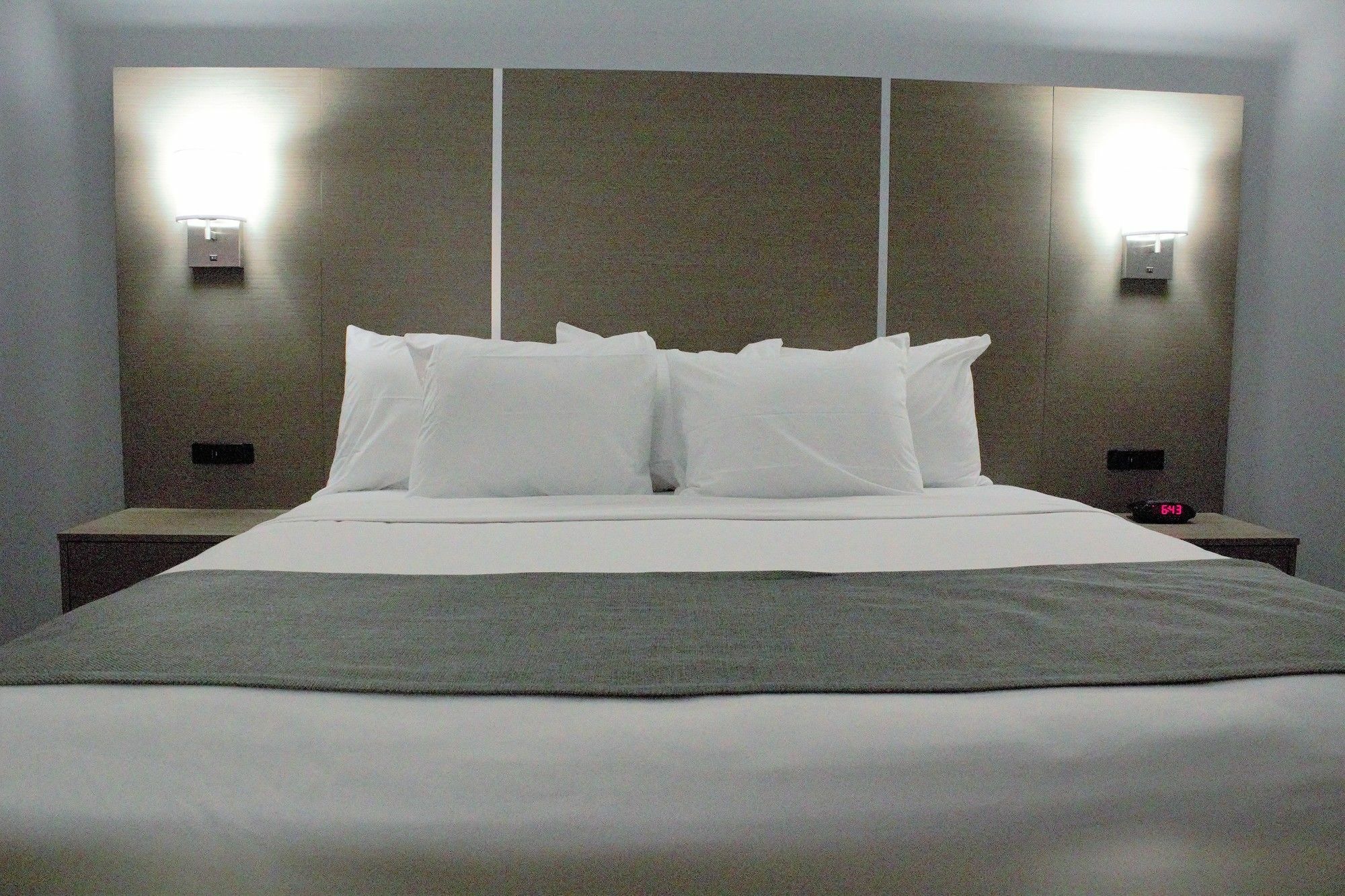 Days Inn & Suites By Wyndham Houston Nw Cypress Luaran gambar